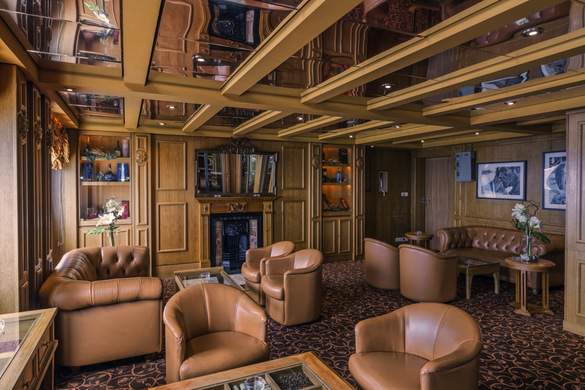 MSC Cruises MSC Sinfonia Ambassador Cigar Room 1 ©MSC Rights - Ivan Sarfatti.jpg